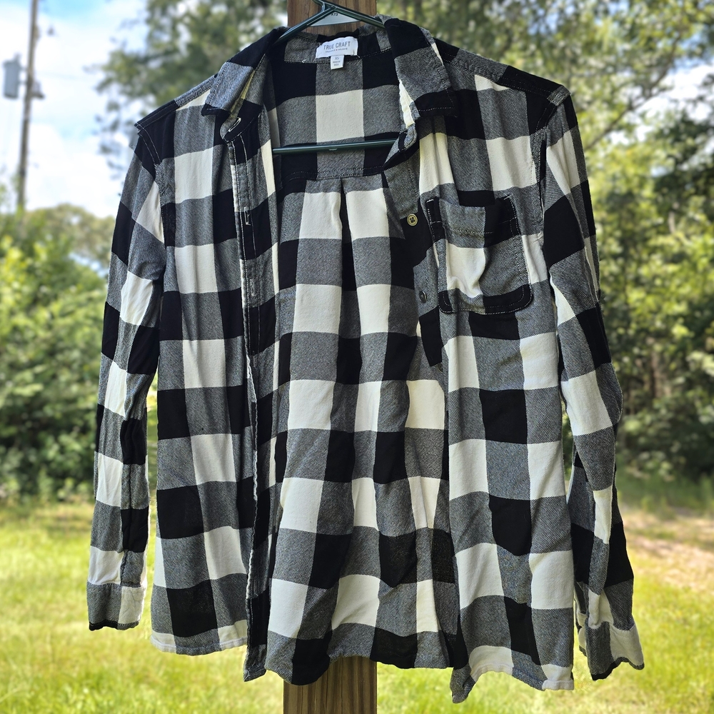 True Craft Black and White Checkered Button Down Shirt Extra Small